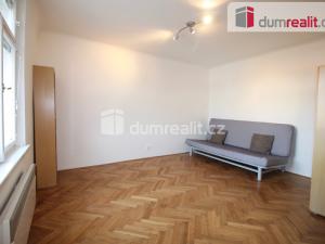 Pronájem bytu 1+kk, Praha - Smíchov, Ke Koulce, 30 m2