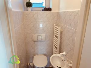 Pronájem bytu 4+1, Praha - Střešovice, Farní, 100 m2