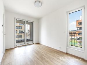 Pronájem bytu 3+kk, Praha - Hloubětín, Domalípova, 89 m2