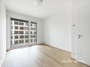 Pronájem bytu 3+kk, Praha - Hloubětín, Domalípova, 89 m2