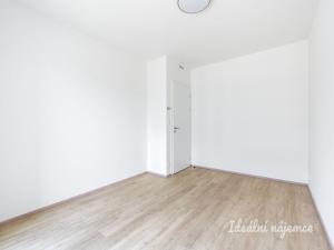 Pronájem bytu 3+kk, Praha - Hloubětín, Domalípova, 89 m2