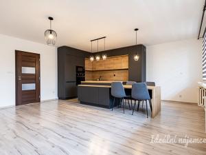 Pronájem bytu 3+kk, Praha - Letňany, Malkovského, 72 m2