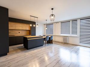 Pronájem bytu 3+kk, Praha - Letňany, Malkovského, 72 m2