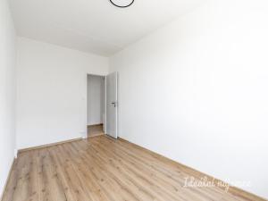 Pronájem bytu 3+1, Praha - Hlubočepy, Peškova, 76 m2
