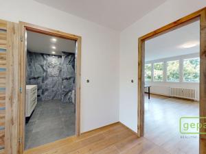 Prodej bytu 3+1, Teplice - Trnovany, Trnovanská, 66 m2