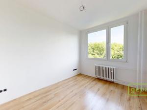 Prodej bytu 3+1, Teplice - Trnovany, Trnovanská, 66 m2