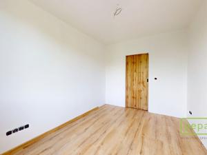 Prodej bytu 3+1, Teplice - Trnovany, Trnovanská, 66 m2