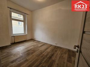 Prodej bytu 2+1, Karlovy Vary - Drahovice, Prašná, 53 m2