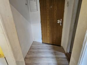 Prodej bytu 2+1, Karlovy Vary - Drahovice, Prašná, 53 m2