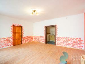 Prodej činžovního domu, Husinec, 150 m2