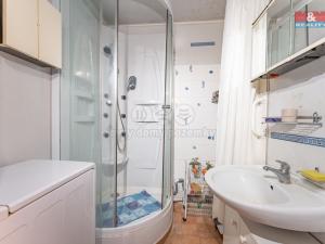 Prodej bytu 2+1, Karlovy Vary, nábřeží Jana Palacha, 69 m2