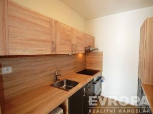 Prodej bytu 2+kk, Praha - Chodov, Klírova, 48 m2