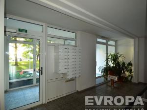 Prodej bytu 2+kk, Praha - Chodov, Klírova, 48 m2