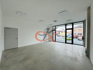 Pronájem obchodního prostoru, Rožnov pod Radhoštěm, 52 m2