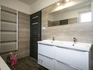 Prodej rodinného domu, Soběhrdy, 100 m2