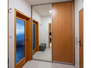 Pronájem bytu 2+kk, Praha - Stodůlky, Laurinova, 42 m2