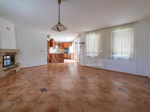 Prodej rodinného domu, Svárov, Na Stráni, 340 m2