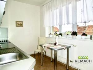 Pronájem bytu 1+1, Uherský Brod, Hradišťská, 38 m2