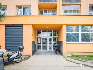 Prodej bytu 2+kk, Praha - Libuš, Na domovině, 38 m2