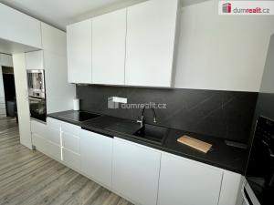 Pronájem bytu 3+1, Zlín, Podlesí I, 68 m2