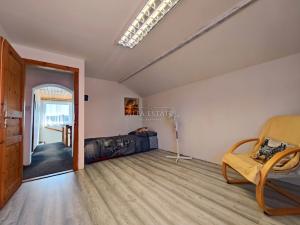 Prodej rodinného domu, Šemnice, 261 m2