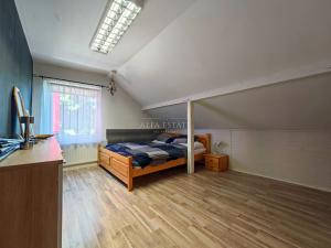 Prodej rodinného domu, Šemnice, 261 m2