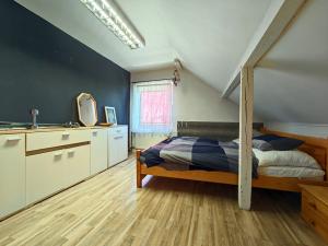 Prodej rodinného domu, Šemnice, 261 m2