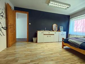 Prodej rodinného domu, Šemnice, 261 m2