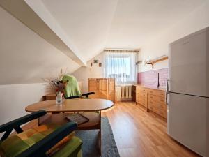 Prodej rodinného domu, Šemnice, 261 m2