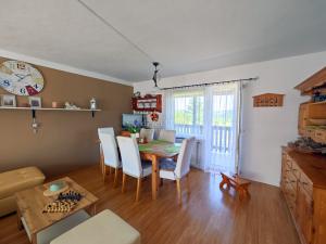 Prodej rodinného domu, Šemnice, 261 m2