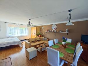 Prodej rodinného domu, Šemnice, 261 m2