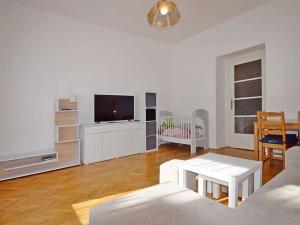 Pronájem bytu 2+kk, Praha - Vinohrady, Londýnská, 52 m2