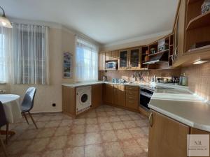 Prodej rodinného domu, Karlovy Vary, K Letišti, 160 m2