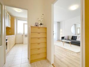 Prodej bytu 4+1, Praha - Troja, U Pentlovky, 73 m2