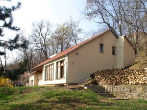 Prodej kanceláře, Praha - Hlubočepy, Nad konečnou, 250 m2
