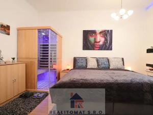 Prodej bytu 2+kk, Praha - Strašnice, Černokostelecká, 51 m2