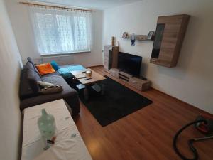 Prodej bytu 2+1, Chomutov, Zahradní, 61 m2