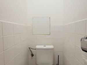 Pronájem bytu 1+kk, Praha - Modřany, Pirinská, 29 m2