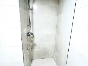 Pronájem bytu 1+kk, Praha - Vysočany, Poděbradská, 28 m2