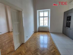Pronájem bytu 4+1, Praha, Staroměstské náměstí, 170 m2