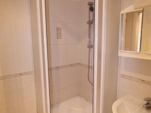Pronájem bytu 1+kk, Hradec Králové - Slezské Předměstí, Severní, 30 m2