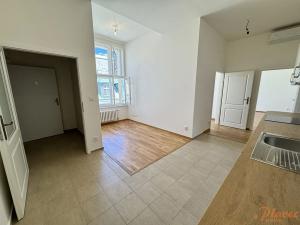 Pronájem bytu 3+kk, Praha - Staré Město, Národní, 68 m2