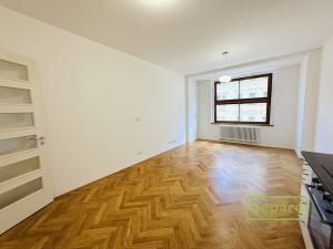 Pronájem bytu 1+kk, Praha, Sudoměřská, 35 m2