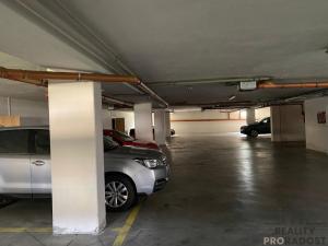 Pronájem garážového stání, Olomouc, Topolová, 16 m2