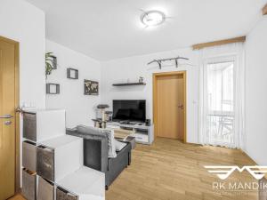 Pronájem bytu 2+kk, Praha - Košíře, Česká, 48 m2