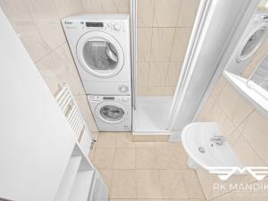 Pronájem bytu 2+kk, Praha - Košíře, Česká, 48 m2