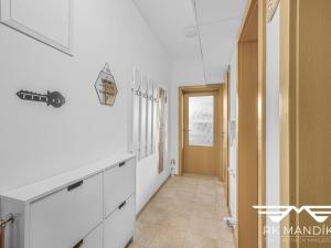 Pronájem bytu 2+kk, Praha - Košíře, Česká, 48 m2