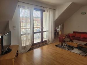 Pronájem bytu 3+1, Praha - Vinohrady, Rejskova, 106 m2