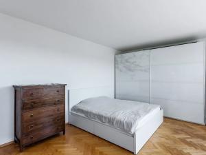 Pronájem bytu 4+kk, Praha - Břevnov, Talichova, 120 m2