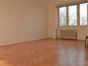 Pronájem bytu 2+1, Praha, Ruská, 63 m2